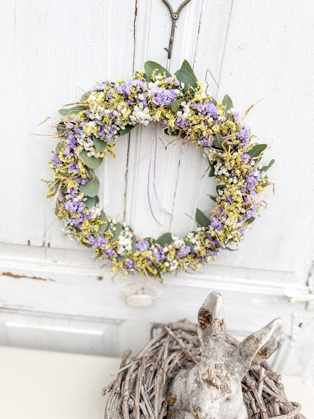Blumenring mit Tillandsia Moos oder alternativ mit Heu als natürliche Dekoration