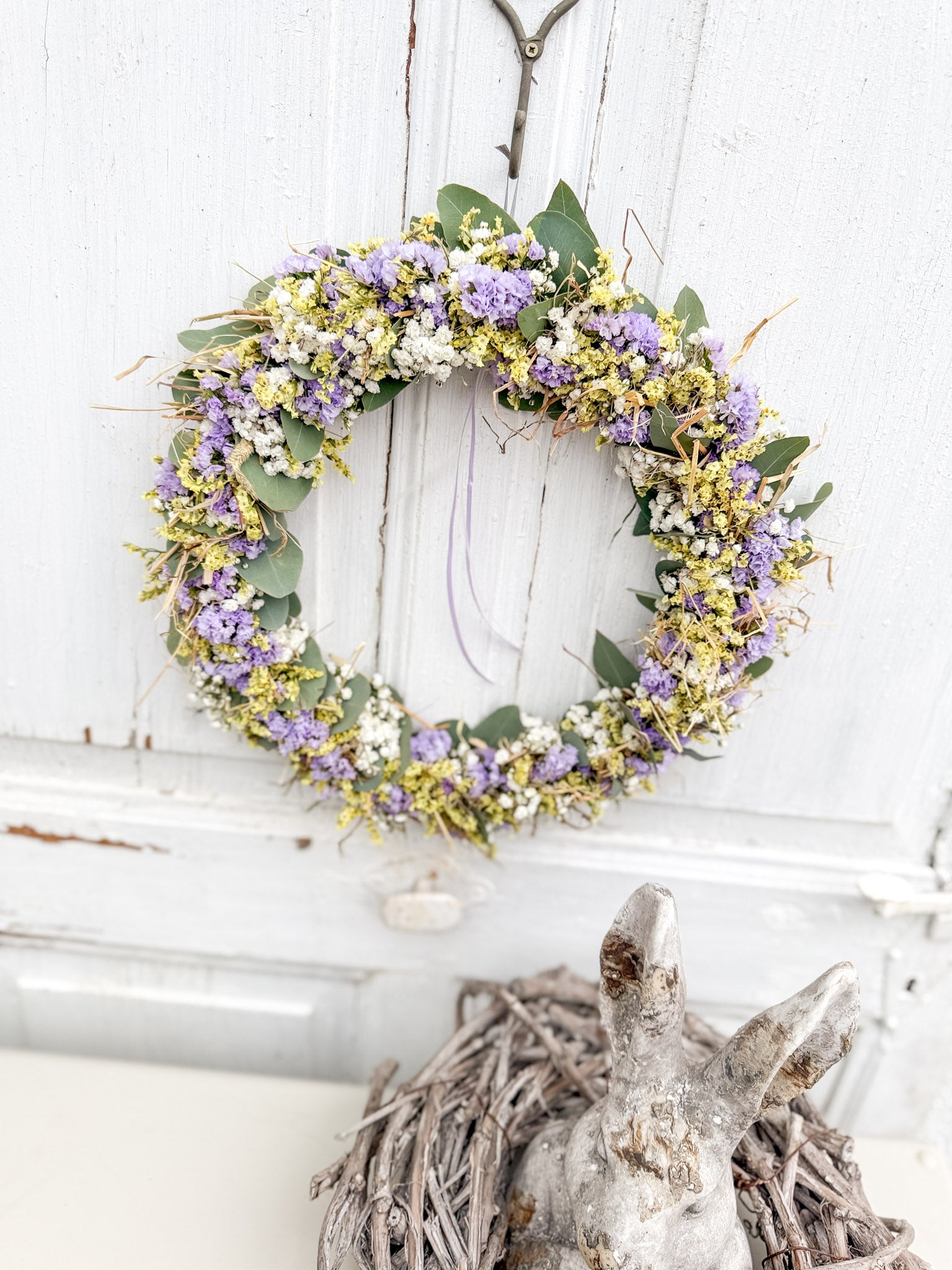 Blumenring mit Tillandsia Moos oder alternativ mit Heu als natürliche Dekoration