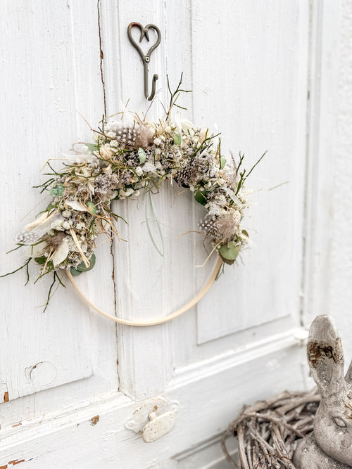 Holzring »Pure White« als Wanddeko im Skandi-Stil