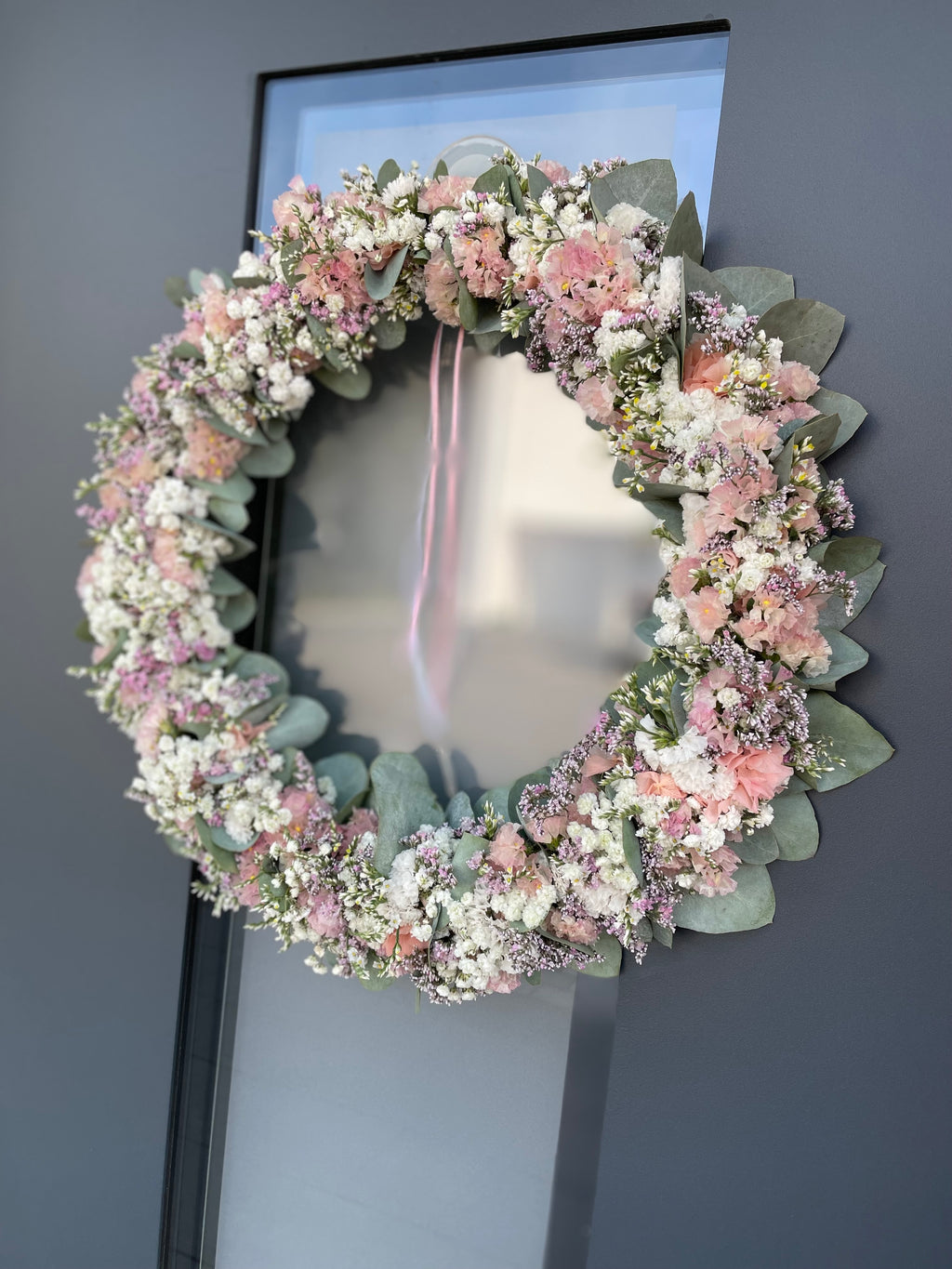 »1/1 Loop Pastell« – FlowerLoop mit Farbakzenten in Rosé & Peach