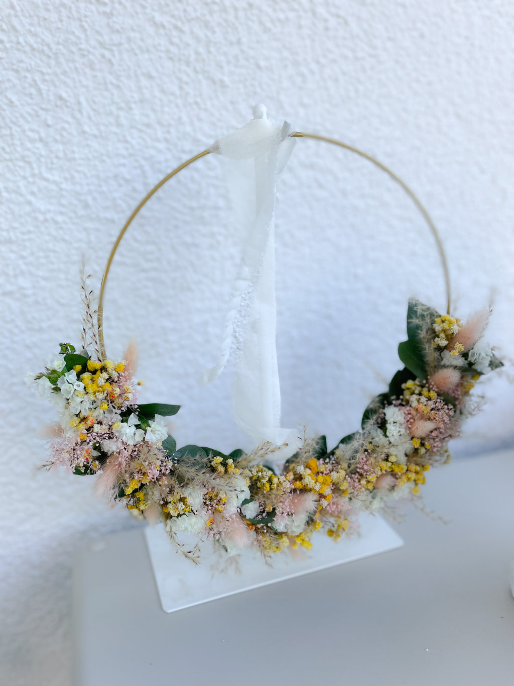 »1/2 Loop Gelb« – FlowerLoop mit sonnigen Akzenten