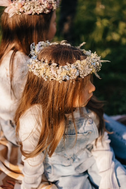 »Haarkränze aus frischen Blumen«  – für Hochzeit, Feste & Alltag