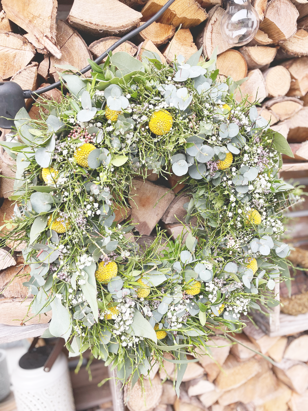 Frühlingskranz »Sonnengruß« – Frisch gebunden mit gelben Highlights