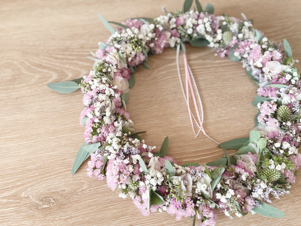 »1/1 Loop Pastell« – FlowerLoop mit Farbakzenten in Rosé & Peach