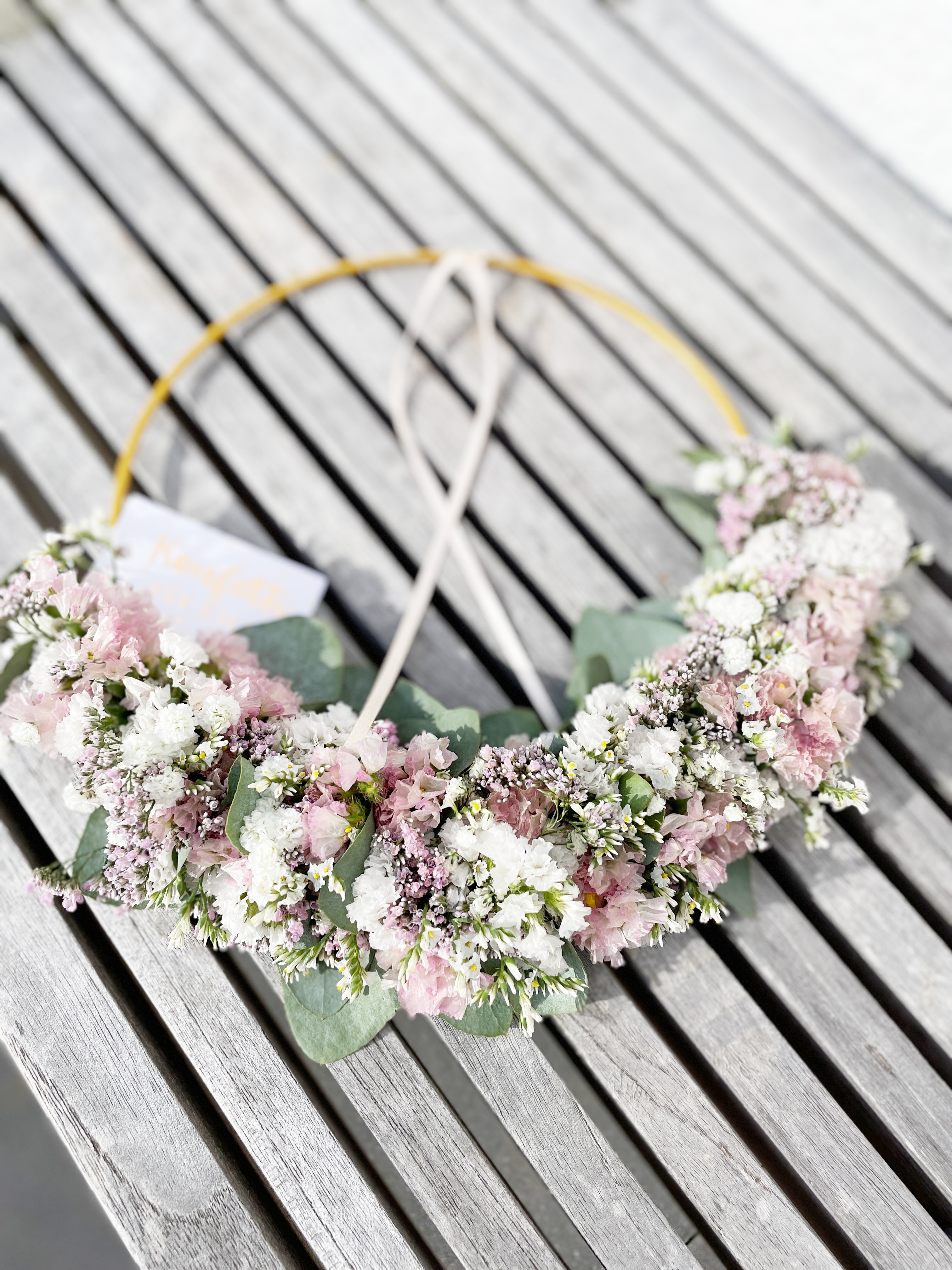 »1/2 Loop Rosa« – FlowerLoop mit zarten Rosatönen