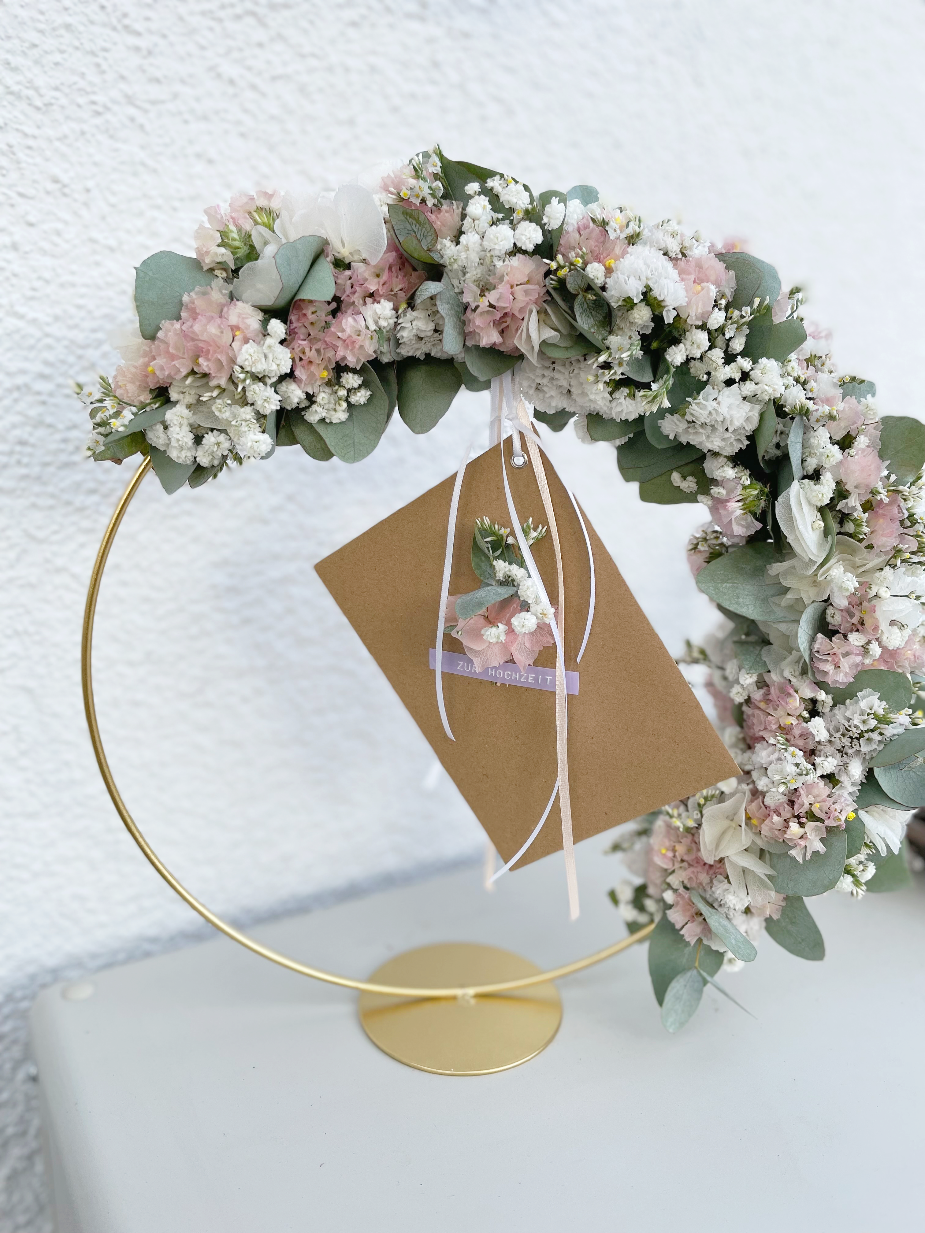 1/2 Loop auf Metallständer – Blütendesign mit persönlicher Note| FlowerLoop  Ø 30cm