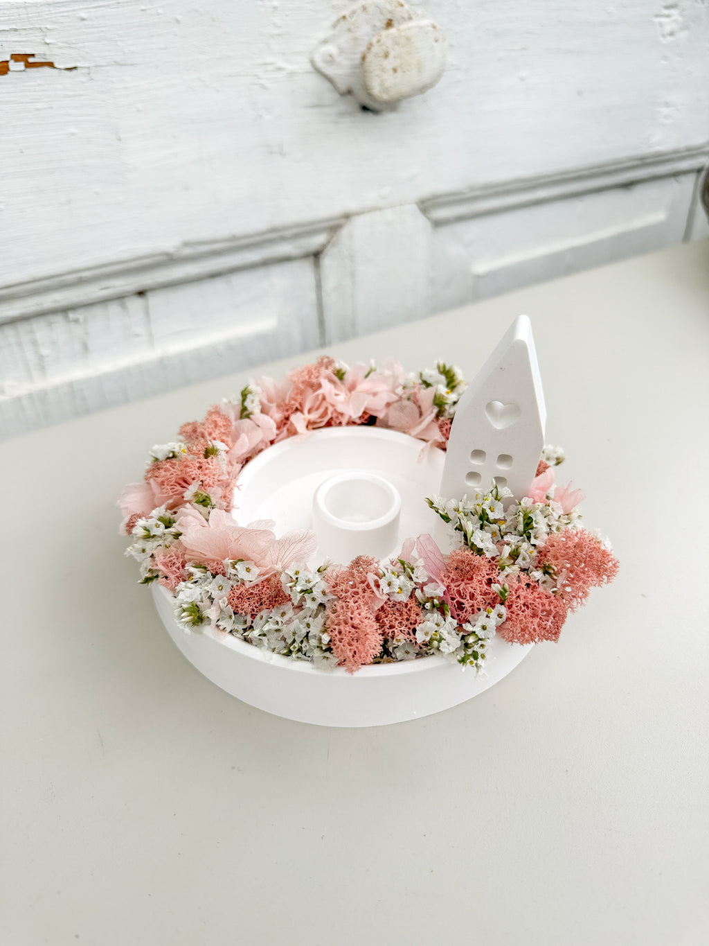 Geschenkset Blooming Home mit Raysinschale und Blütenkranz